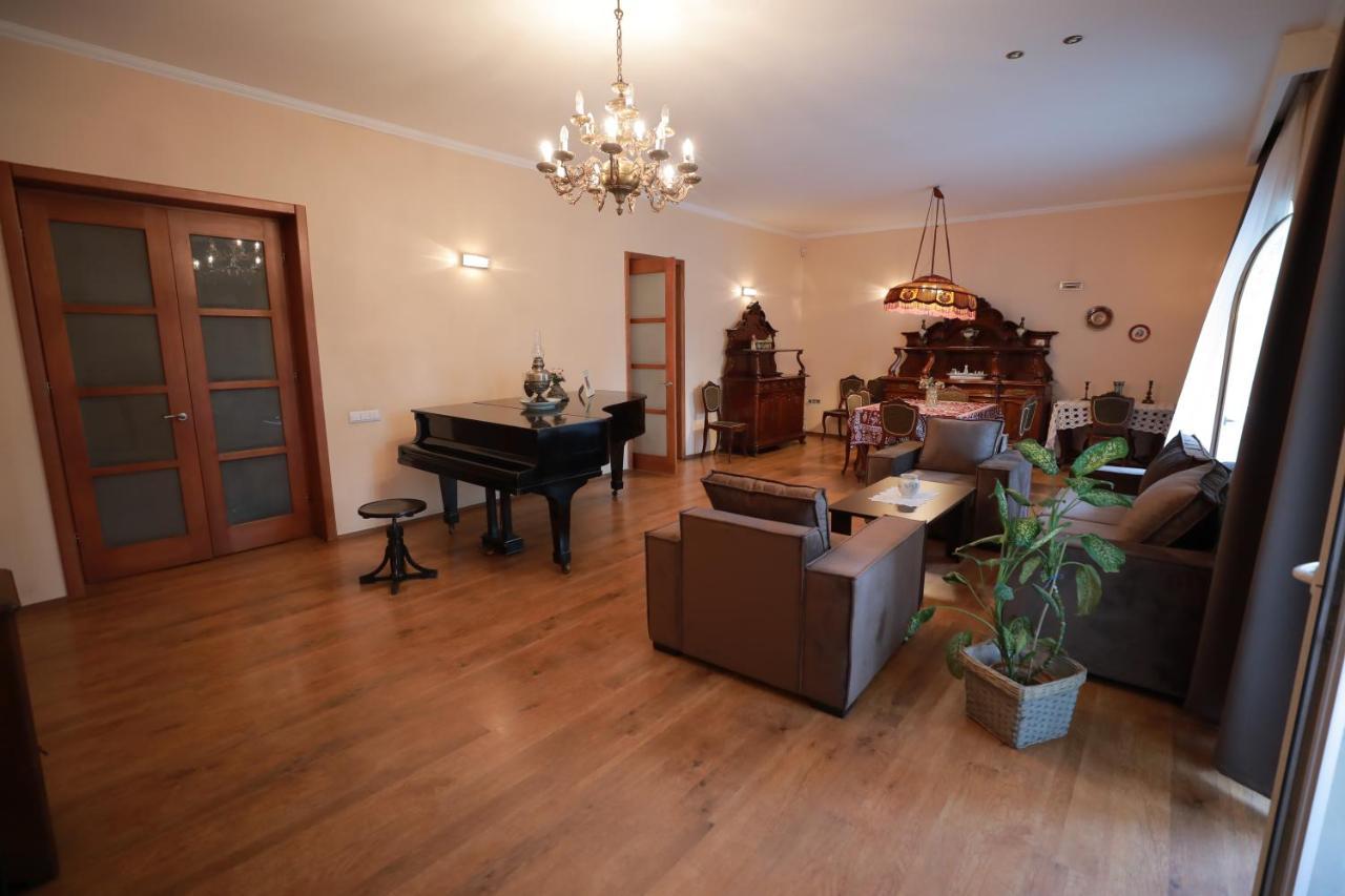 Apartment At 12 Baratashvili Street Tbilisi Eksteriør bilde