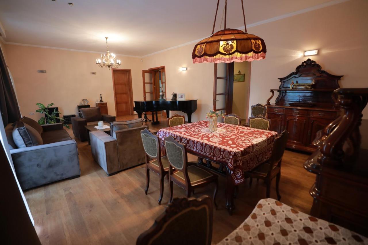Apartment At 12 Baratashvili Street Tbilisi Eksteriør bilde